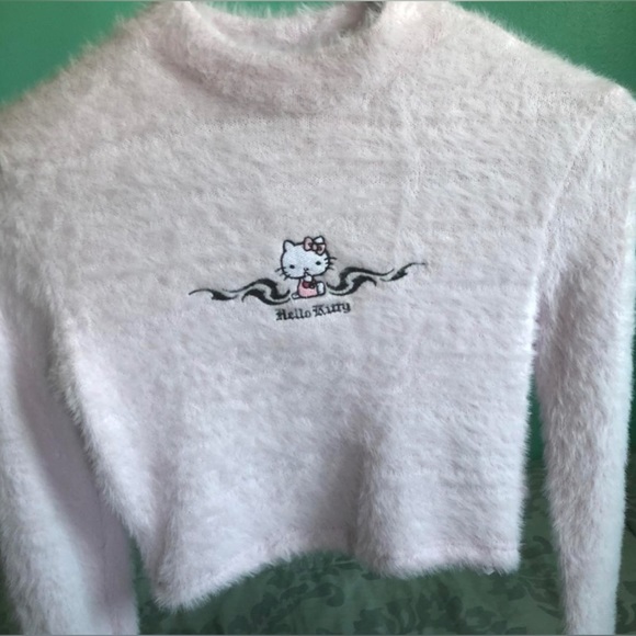 Hello Kitty Fuzzy Crop Top - Picture 1 of 4